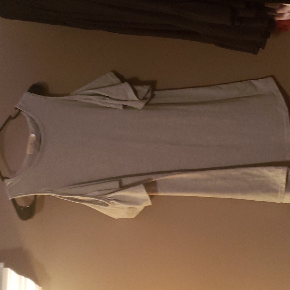 grey flutter cold.shoulder tee